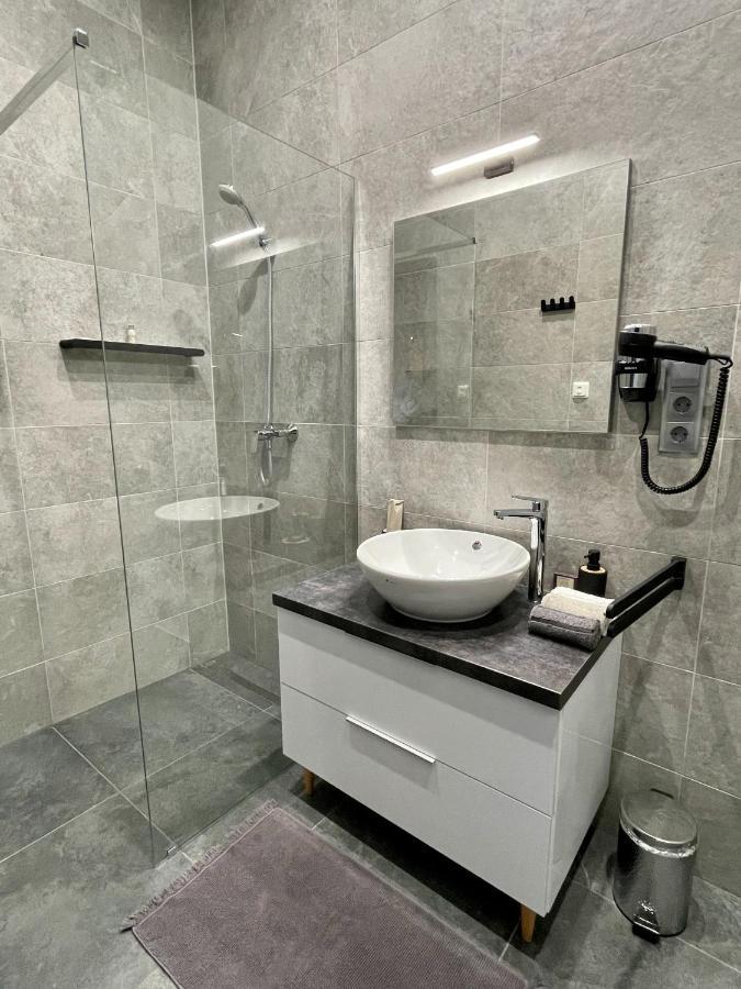 Bogathy Kuria Business Apartments Nyirbogat Екстер'єр фото